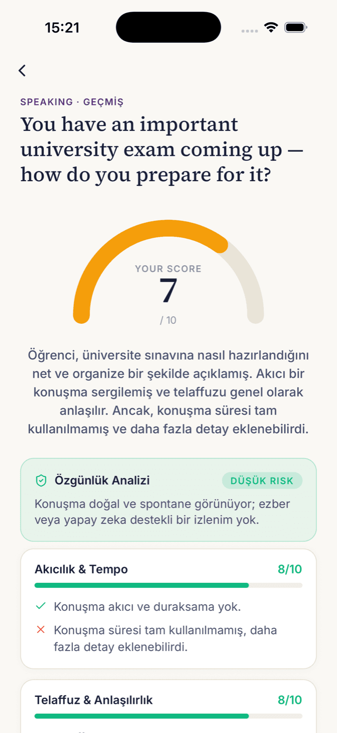 Speaking result screen with a score of 7 out of 10, an originality check marked low risk, and per-criterion scores for fluency and pronunciation, written in Turkish